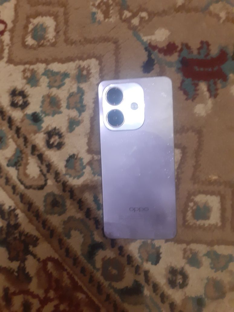 Oppo модель не знаю