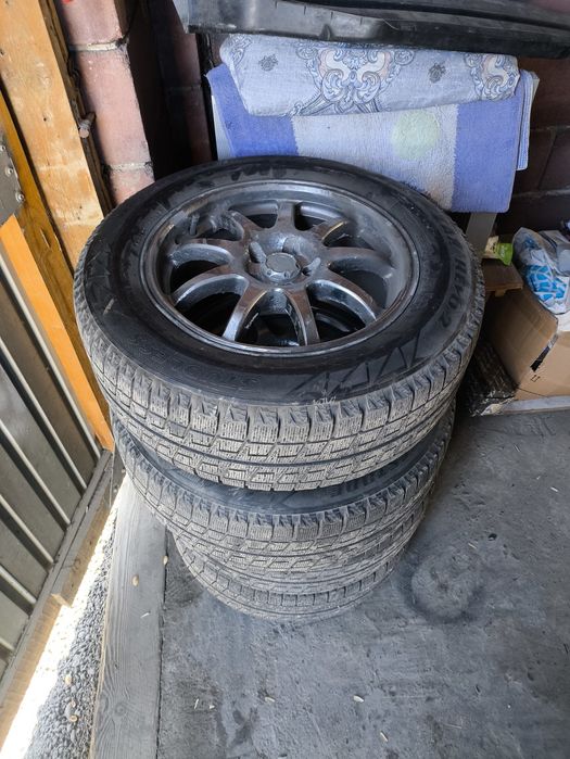 R16/215/60 зимняя резина с дисками