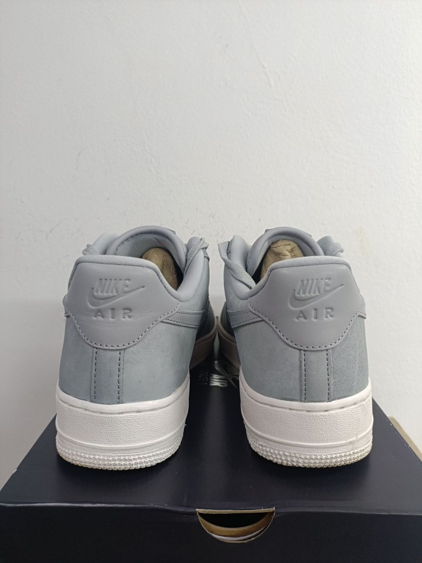 Nike Air Force 1 PRM номер 44 код 52A