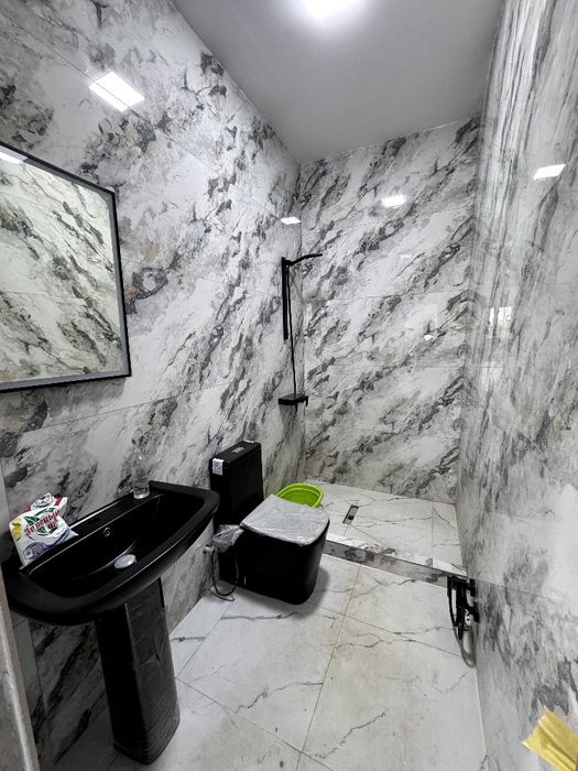 Сдается в аренду 3-х этажный бизнес-центр.