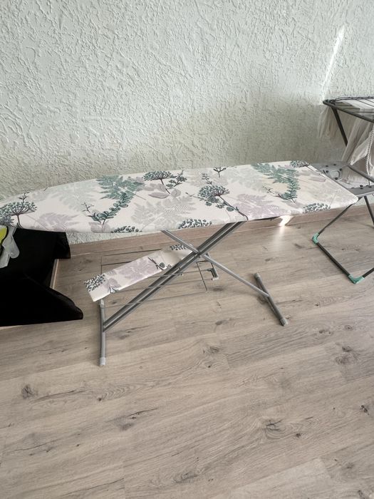 Гладильный стол