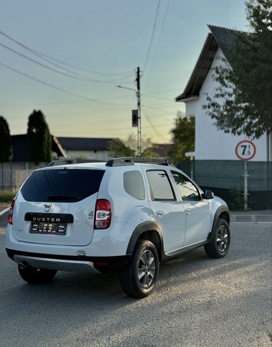 Dacia Duster 2015