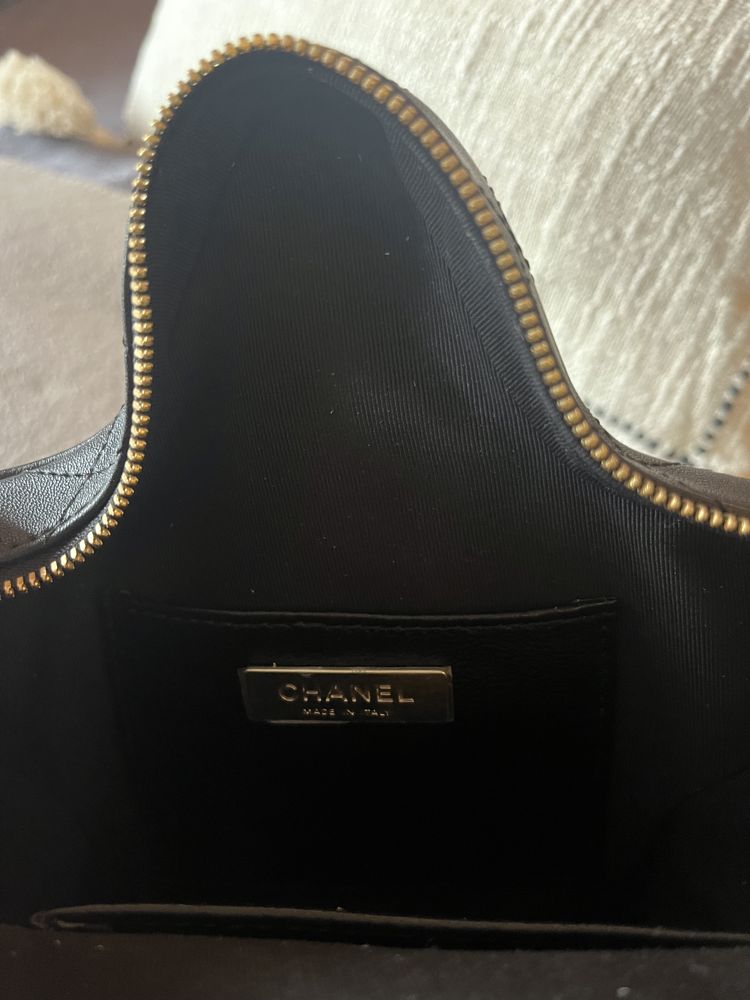 Chanel star чанта
