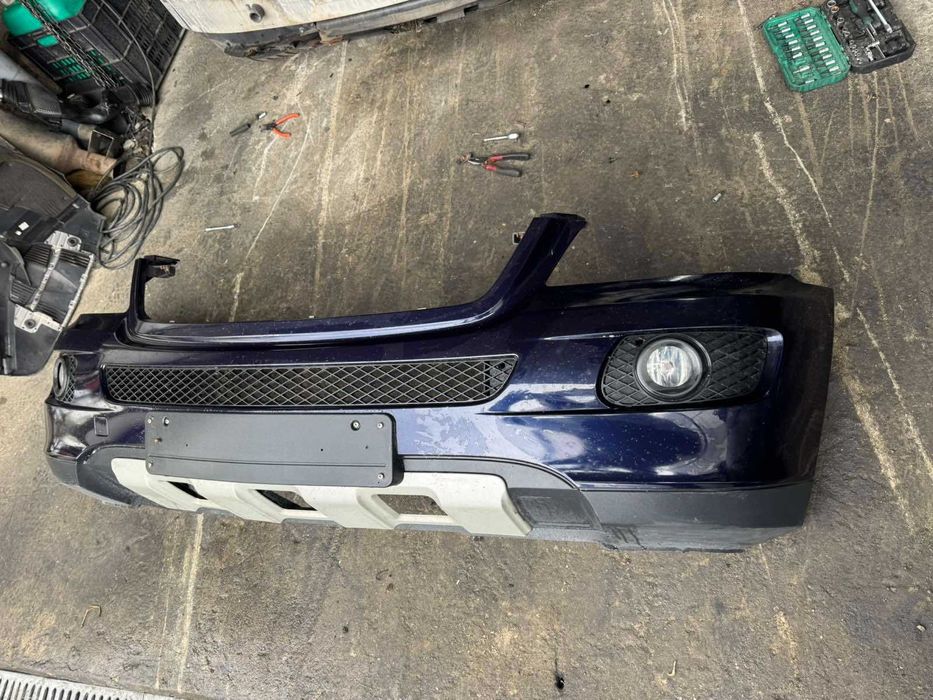 Оборудвана предна броня за Mercedes ML W164 Цвят 359