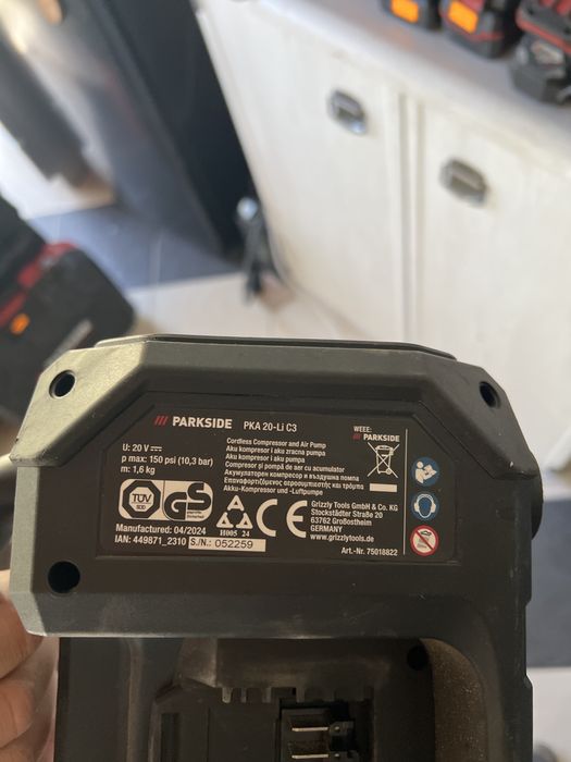 Акумулаторен компресор и въздушна помпа Parkside