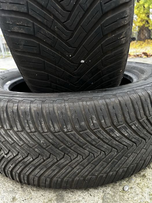 2бр Всесезонни гуми Continental 235/55R18