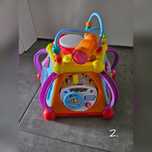 Jucarie interactiva