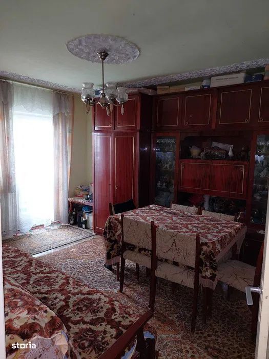 Apartament de vanzare, 3 camere, garaj, zona centrala, Dej