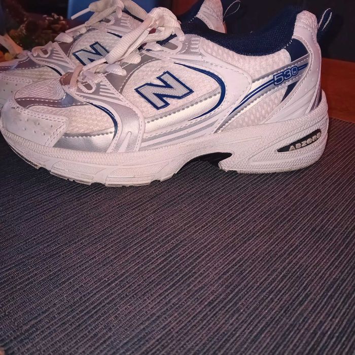 New Balance  маратонки