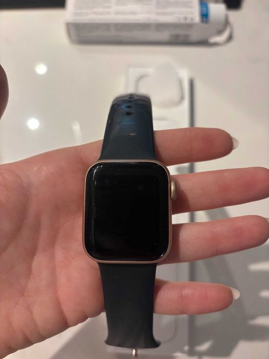 APPLE WATCH SE 40mm rose gold