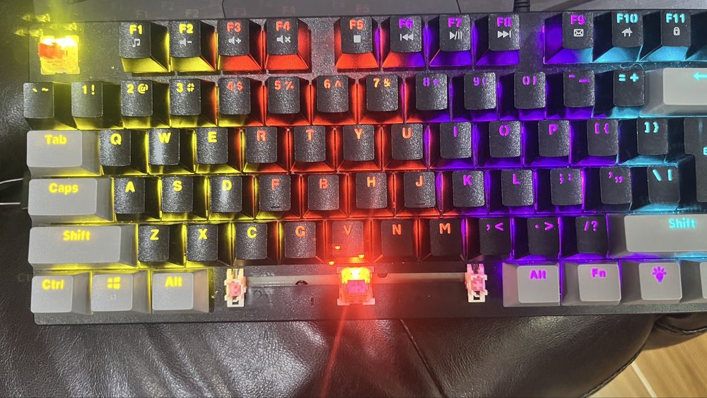 Tastatura Gaming mecanica MARVO KG905, USB, Layout US, negru