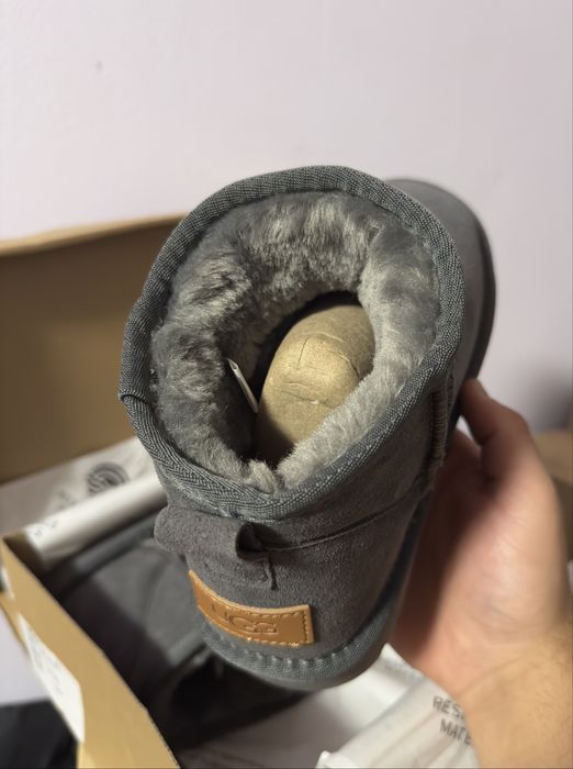 Ugg Clasic Gri.