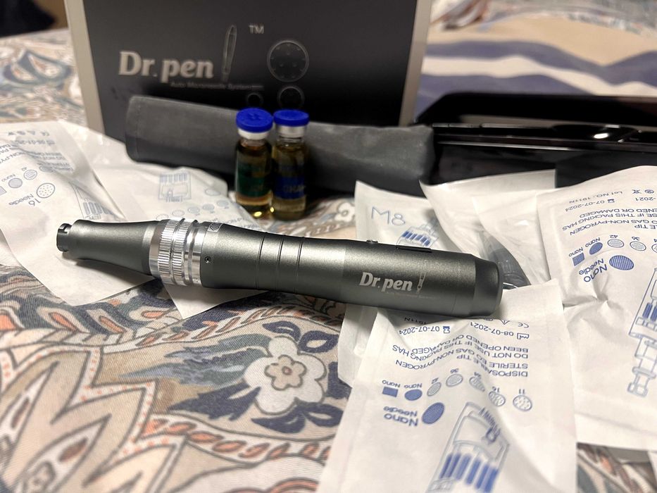 микронидлинг Dermapen 8 плюс подарък серум и игли