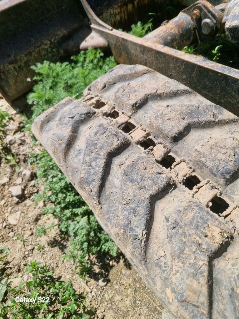 Vând miniexcavator