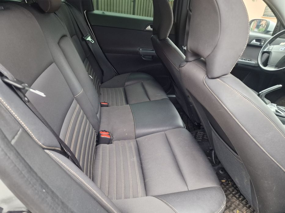 Dezmembrez Volvo Facelift V50/S40 1.8 benzina