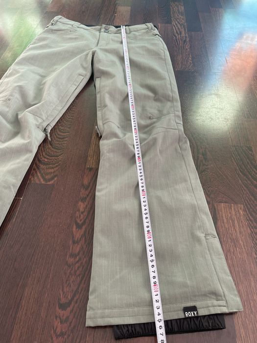 Pantaloni schi in stare foarte buna