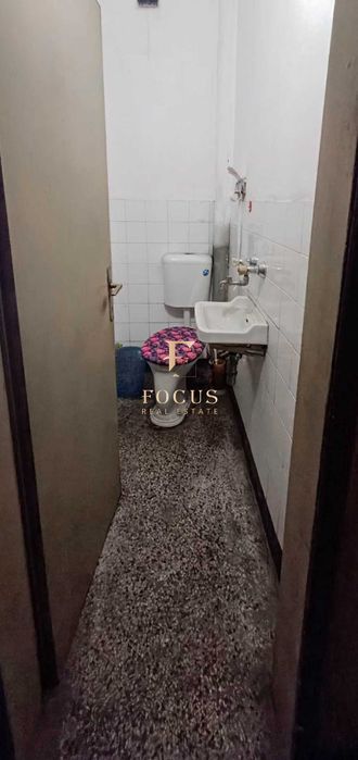 Продава се Тристаен апартамент в Пловдив, Кючук Париж - 92 кв.м за 1500 €/кв.м - Снимка #5