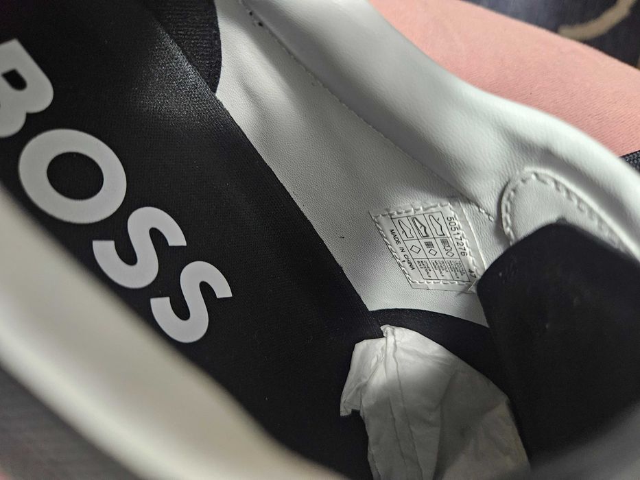 Adidasi HUGO BOSS AG noi