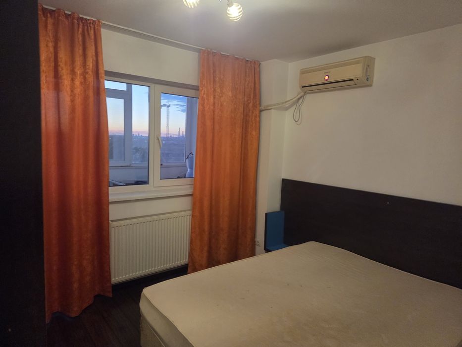 Caut colega de apartament