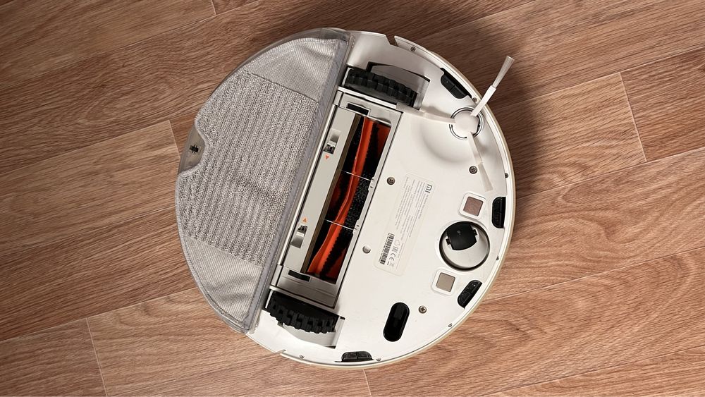 Робот-пылесос Xiaomi Mi Robot Vacuum-Mop STYTJ01ZHM/SKV4093GL