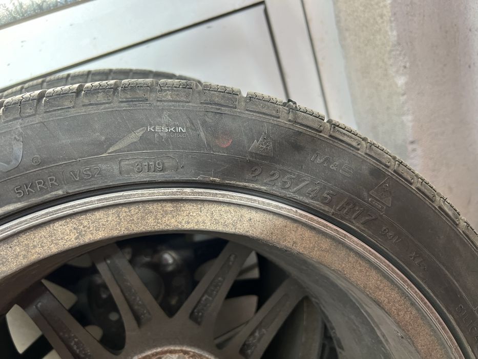 Зимни гуми Syron 225 45 R17