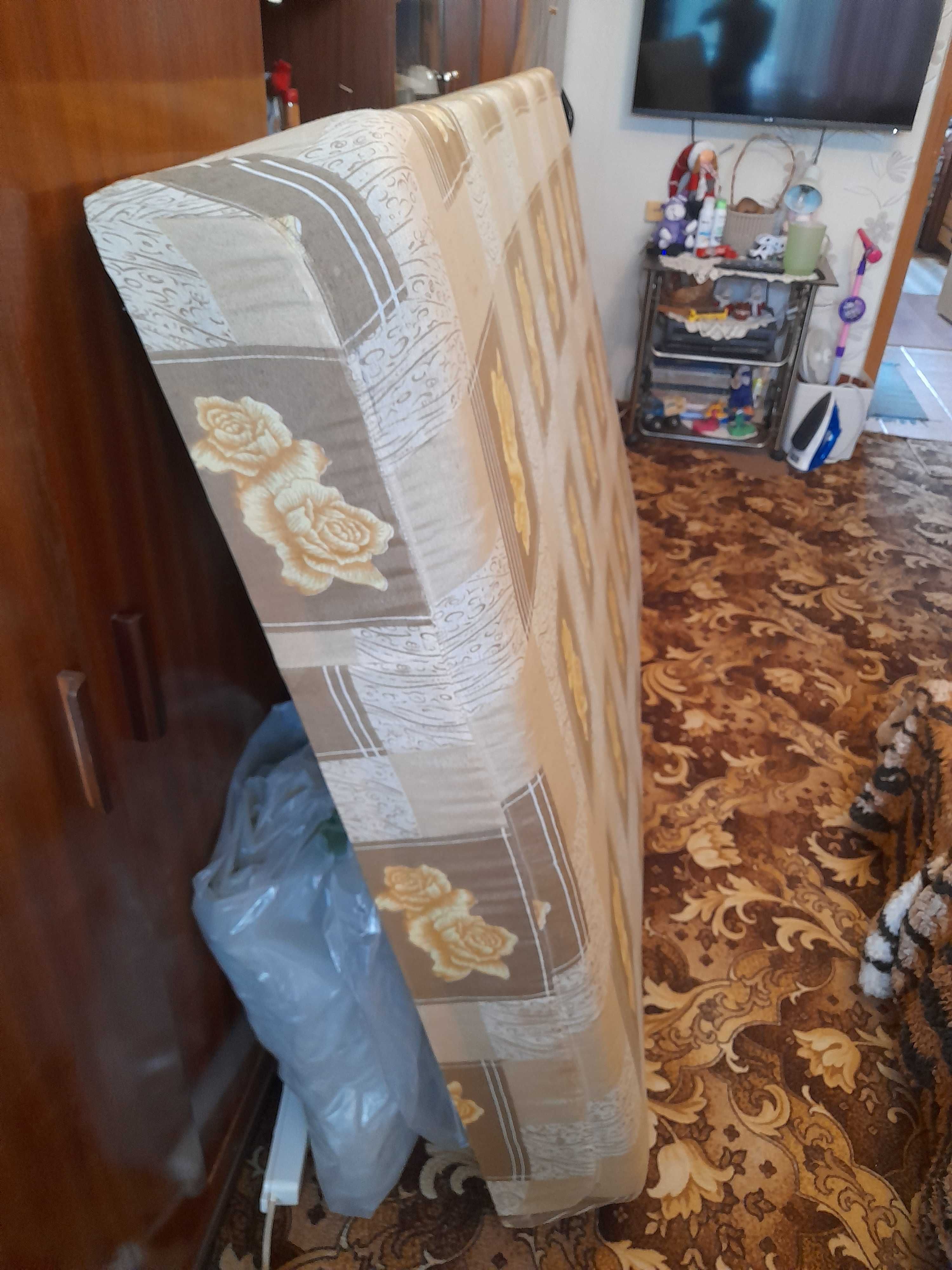 Подарявам Матрак 1.88м-1.20м.