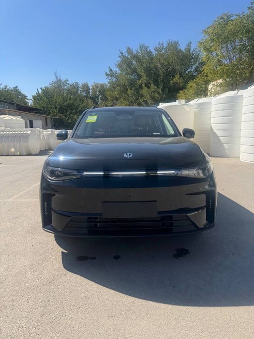 Leapmotor C16 EV 520 km 2 позиция доп пакет янги без пробег в наличии