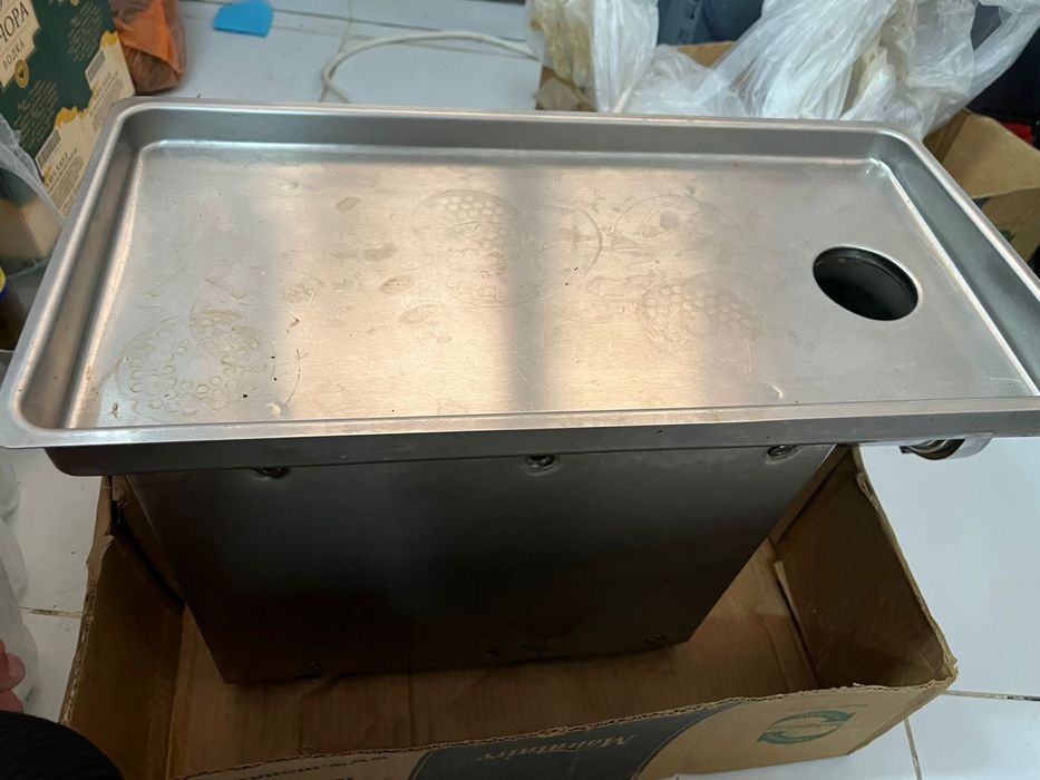 Мясорубка б/у продам