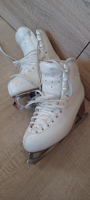 Кънки за фигурно пързаляне Edea и  Graf