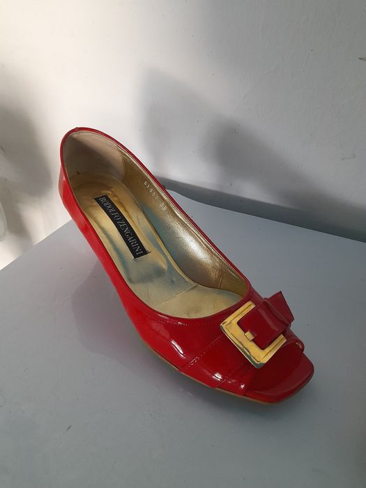 Продам туфли женские разные