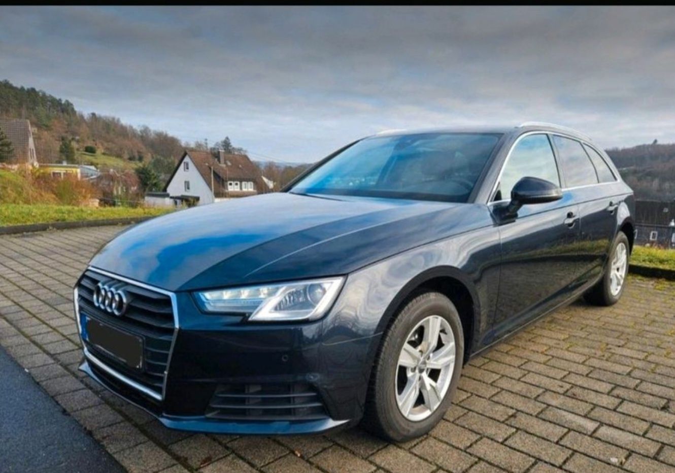 Audi A4 Avant 2016