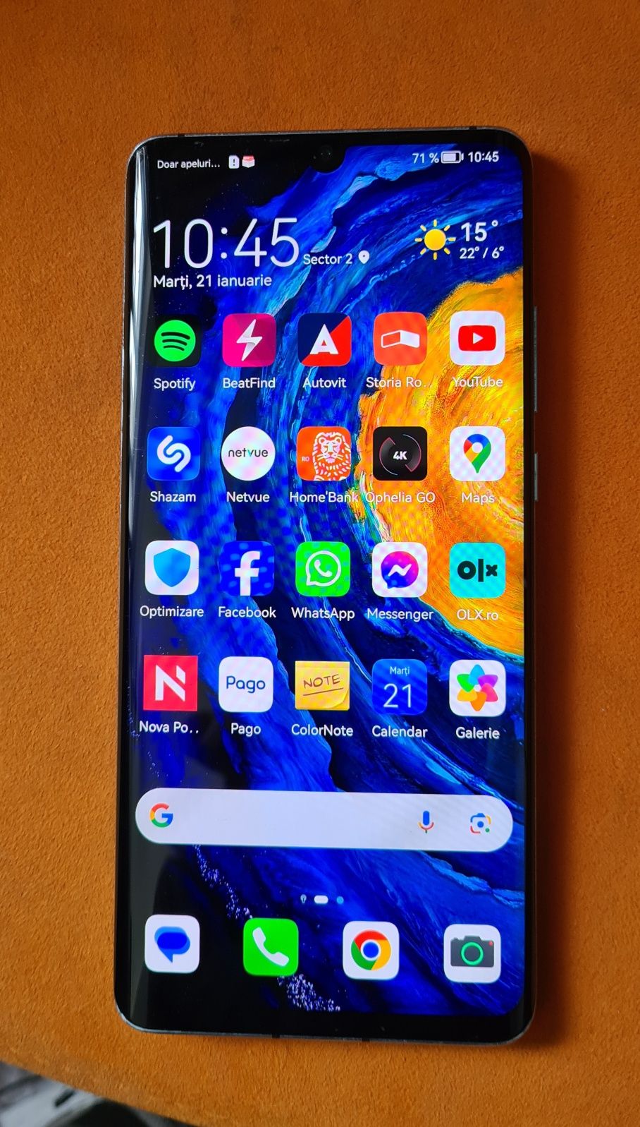 Telefon Huawei P30 Pro cu spate fisurat