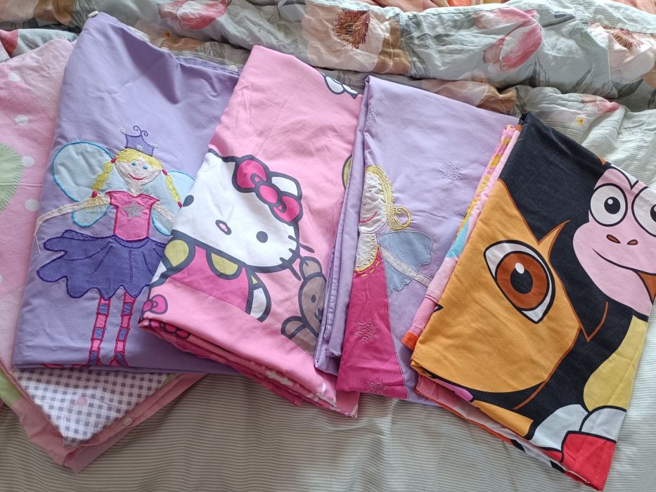 Детско спално бельо за момиче.