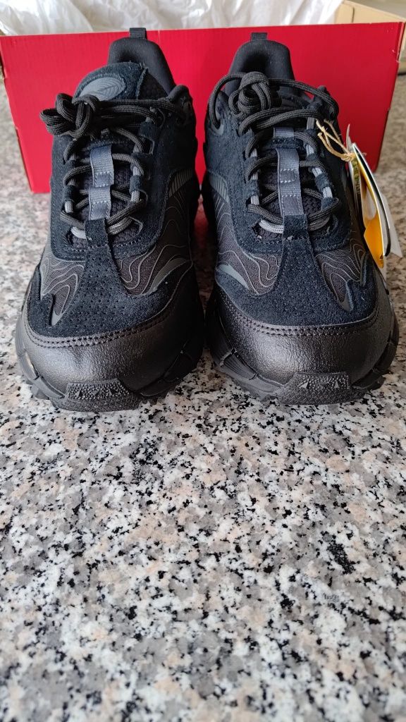 Reebok/Vibram  мъжки маратонки