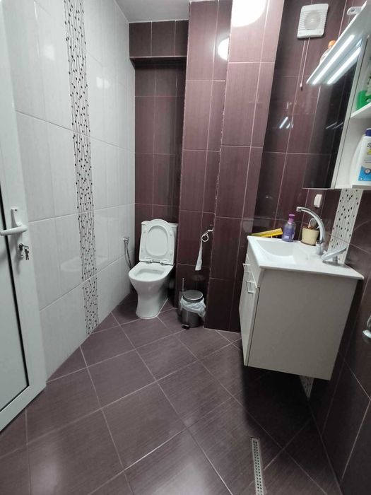 Дава се под наем Многостаен апартамент в Бургас, Сарафово - 240 кв.м за 750 € - Снимка #3