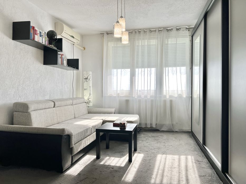 Apartament 2 camere Chisineu-Cris