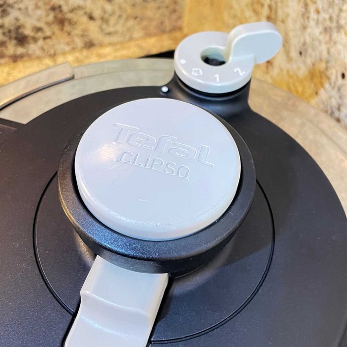 Tefal Clipso модерна Тенджера под налягане 6L