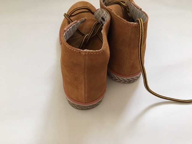 Страхотни детски обувки 35 номер естествен набук