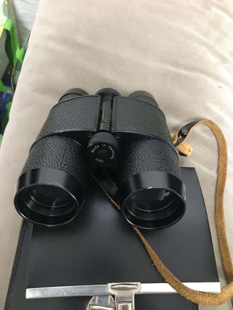 Binoclu German 8x30 Cu Lentile Carl Zeiss