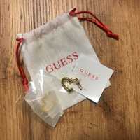 Обеци сърчица Guess