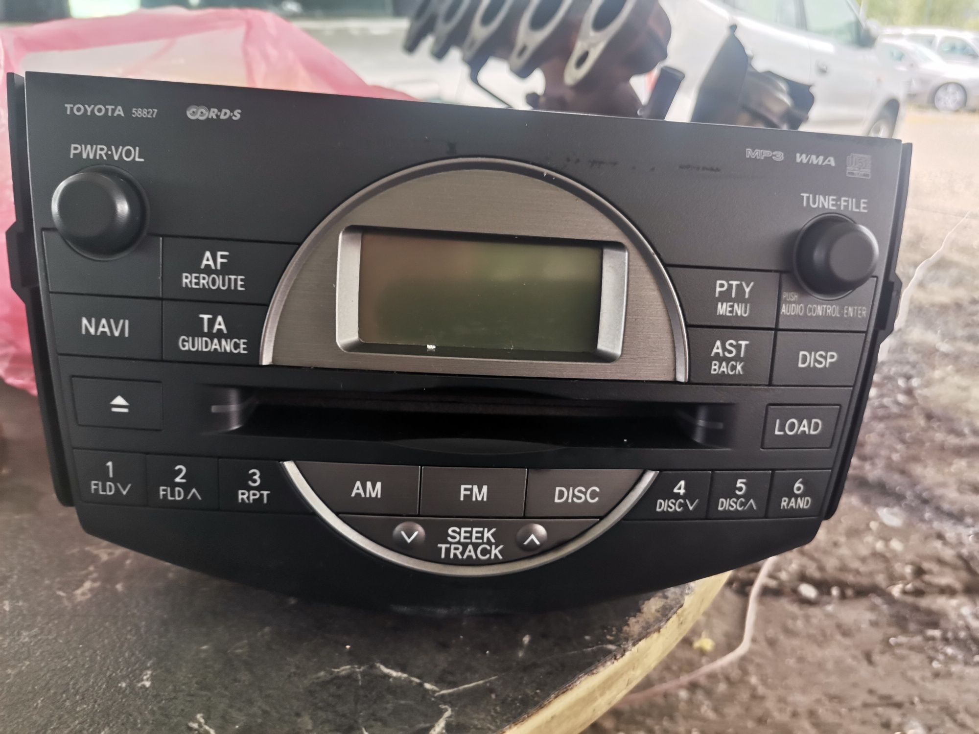 Оргинално cd radio stereo за Toyota rav4 2005г++