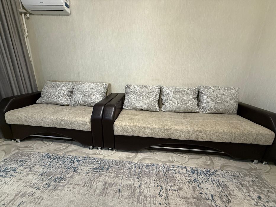 Мягкий уголок, в хорошем состоянии!