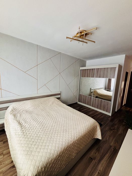 Apartament 4 camere Isaran