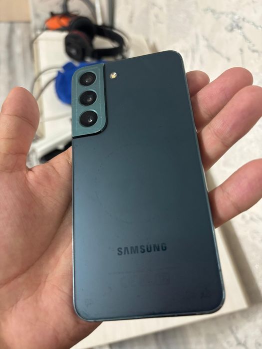 Samsung S22 256gb без торга , строго не звонить