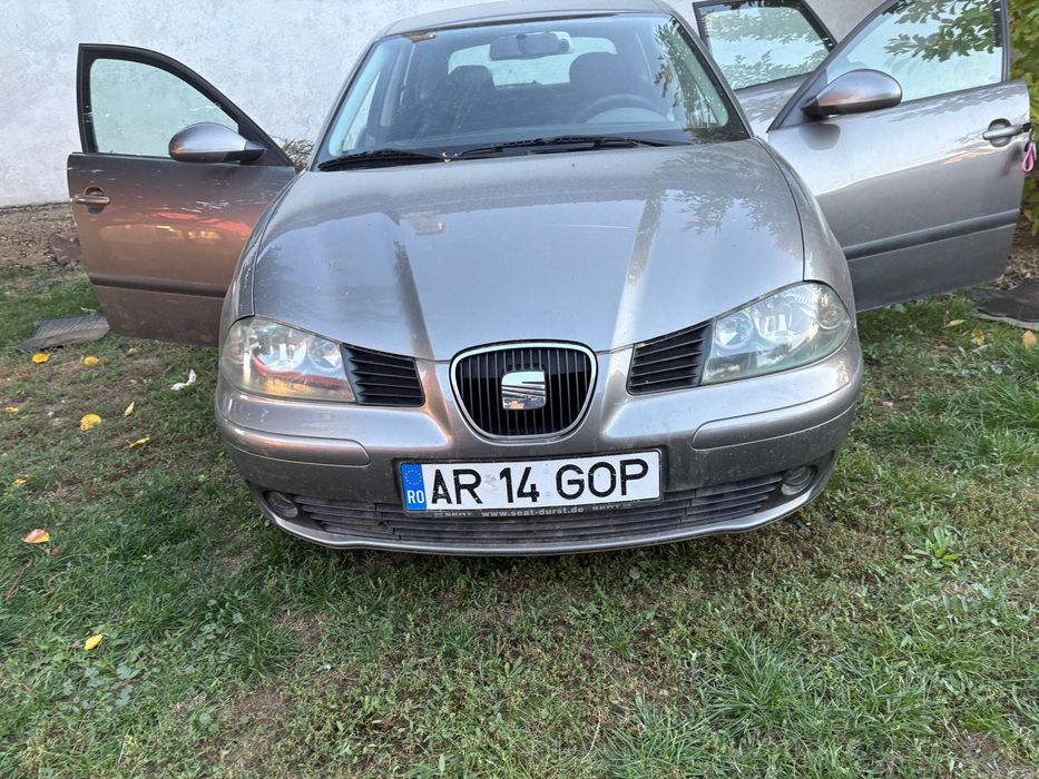 Vând Seat Ibiza 2004 motor 1.4