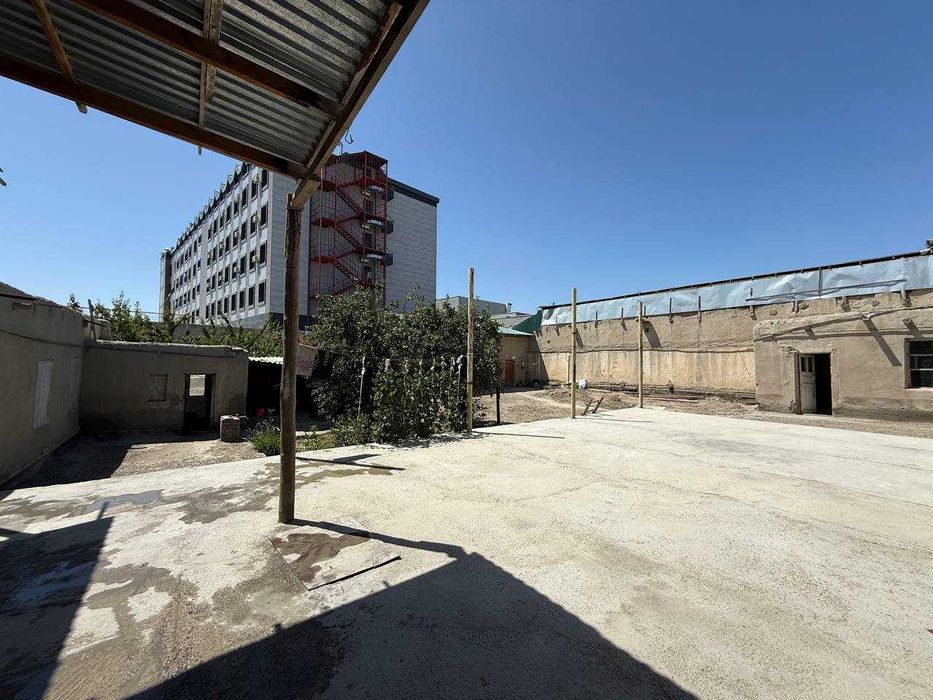 tayyor 7.5 sotiqli hovli sotiladi