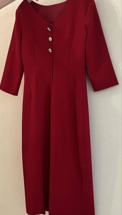 Срочное продам платье