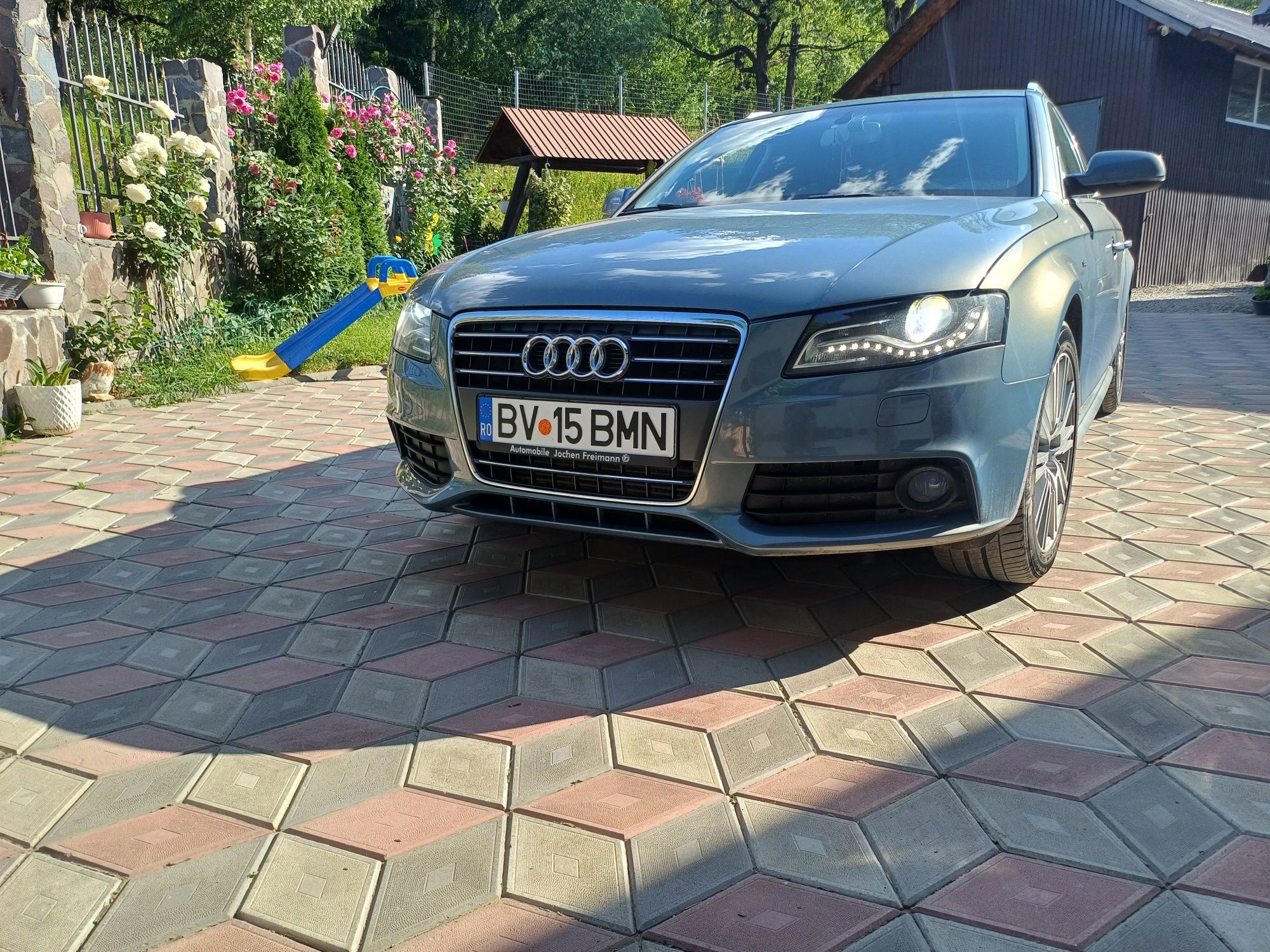 Vand Audi a4 b.8