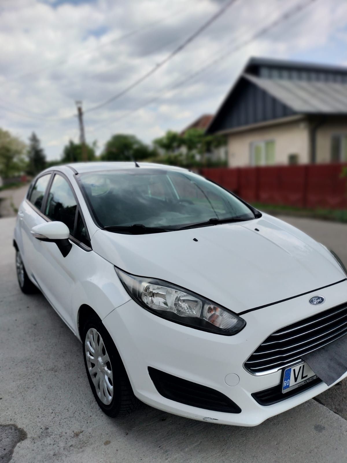 Ford fiesta 1.5 DCI 2015!