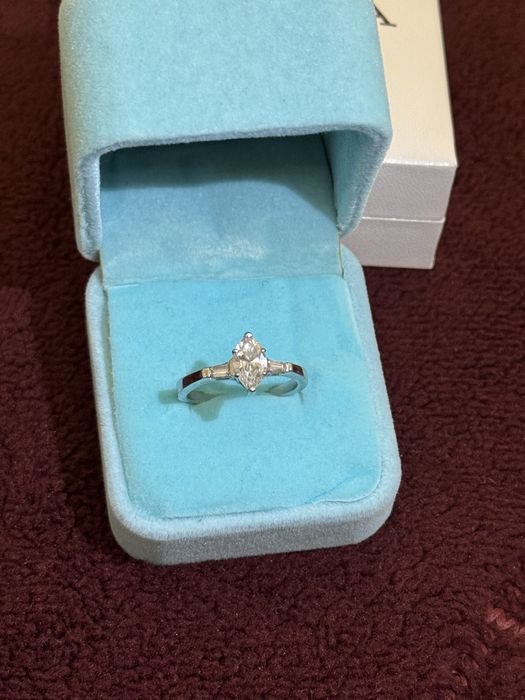 Кольцо бриллиант